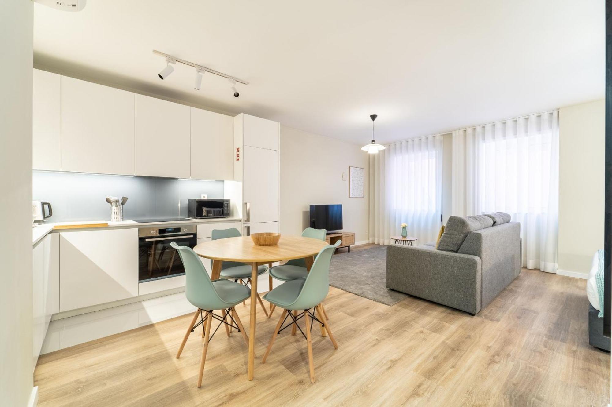 On The Square Studio - City Center By House And People 布拉加 外观 照片